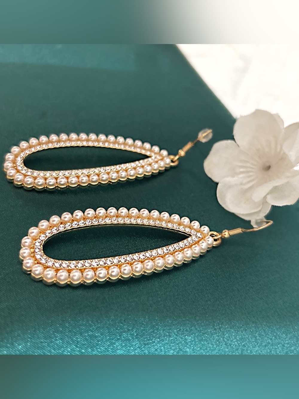 Faux Pearl & Rhinestone Gold-tone Teardrop Earrings - Picture 5 of 9